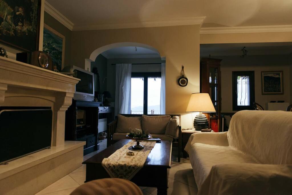 Apartment In Anakasia Overlooking Βόλος Εξωτερικό φωτογραφία